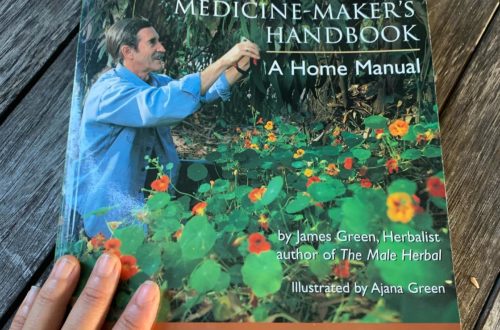 Sign up for Family Herbalist program and receive a bonus! 1 117444449 10158794870338324 5244828783278565141 o